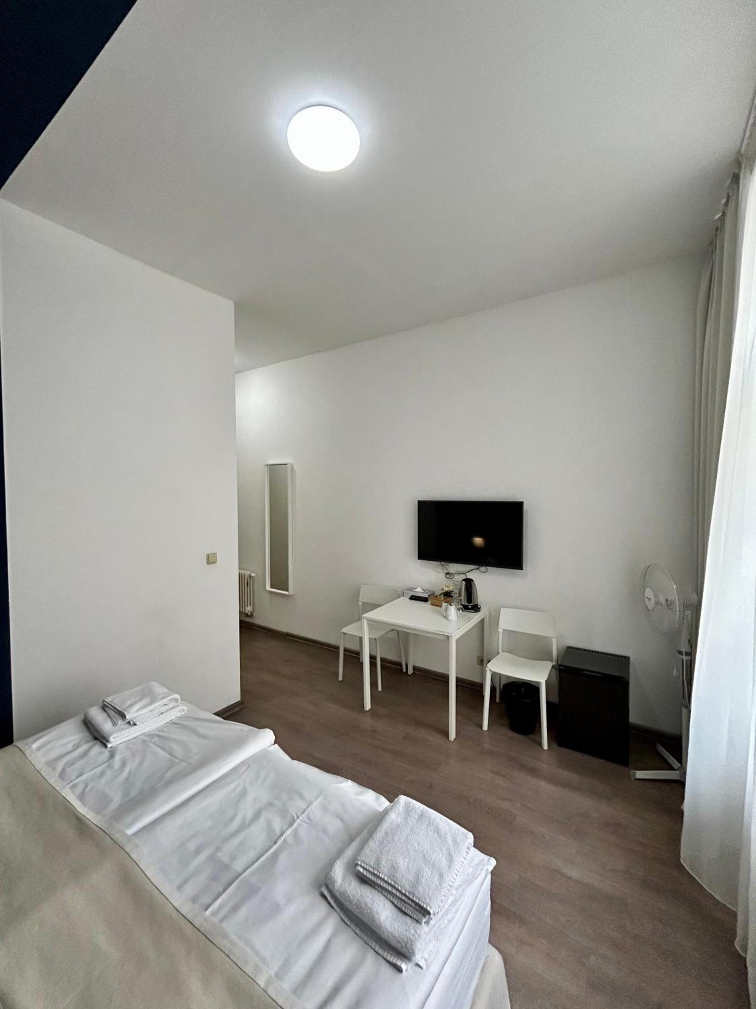 Alveo Praag