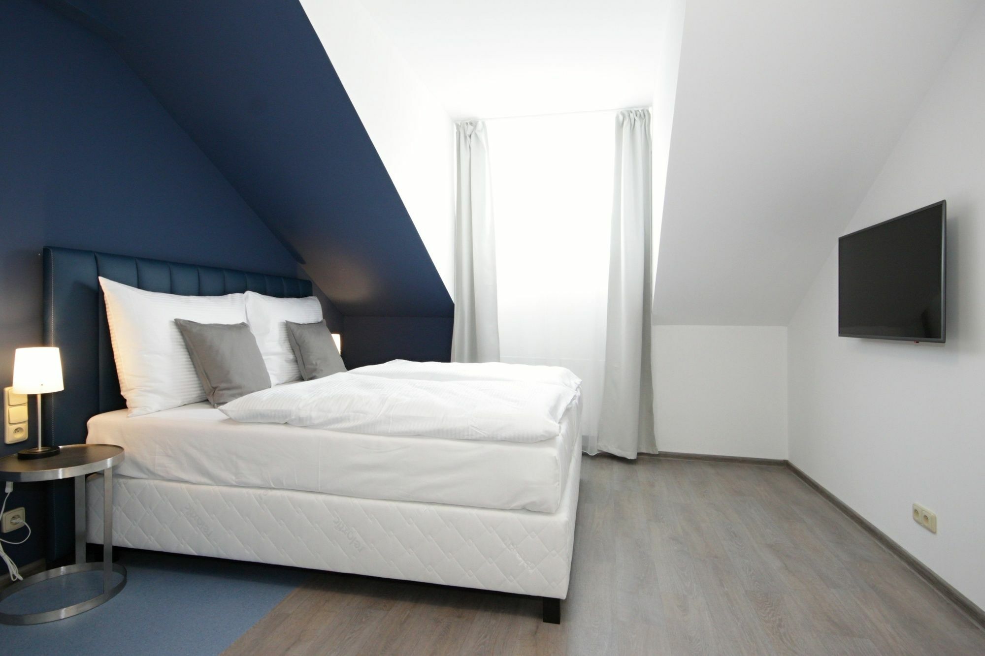 Alveo 4* Praag